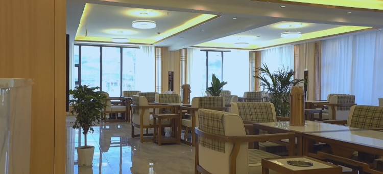 阿坝县河景酒店图片