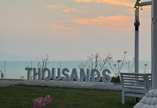 Fuxian Lake Nanguo Sanqian French Manor Resort Hotel Hotel Overview