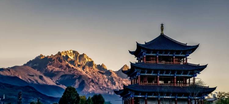 云溪海棠·日照金山全景空中花园酒店图片