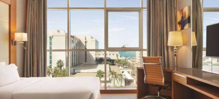 星期天红海喷泉阿尔哈姆拉(Sunday Red Sea Fountain Alhamra Formerly Vivid Plaza Hotel)图片