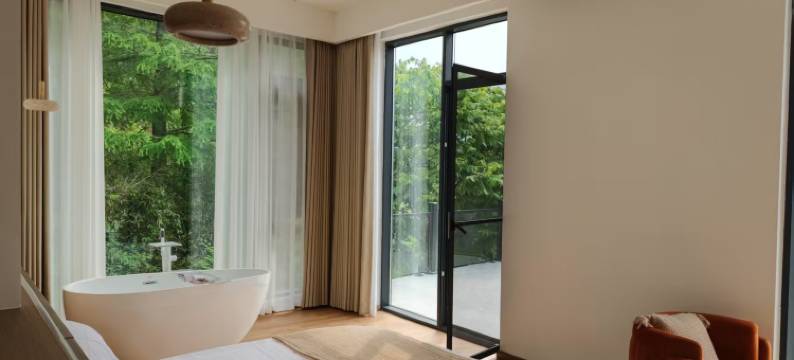 云孚里·云宿山居图片