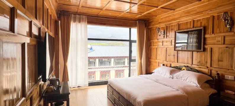 色达珠日大酒店(金马广场店)图片