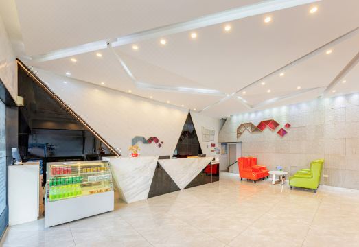 Borrman Hotel (Xiang'an Maxiang) Hotel Overview