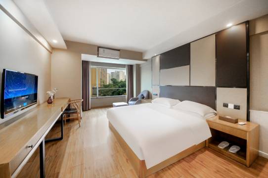 易住酒店(成都动物园地铁站店)