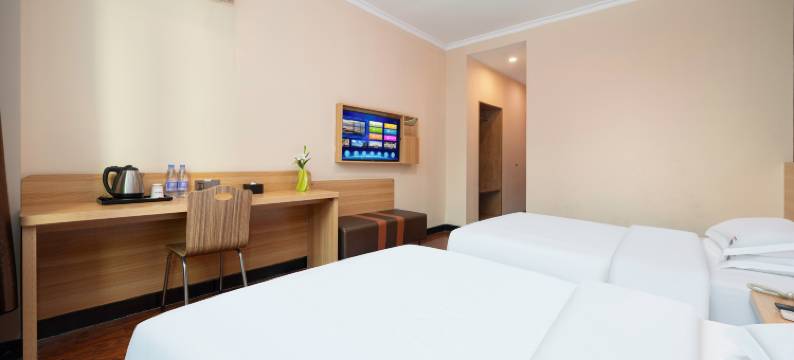 美城优品酒店(郑州探十里陇海西路地铁站店)图片