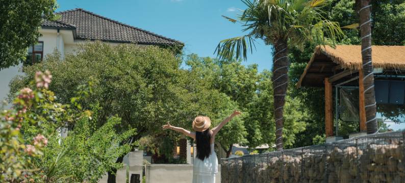 安吉|栖野慢漫・ChillStream 星空泳池・漂流溯溪・野奢度假庄园图片