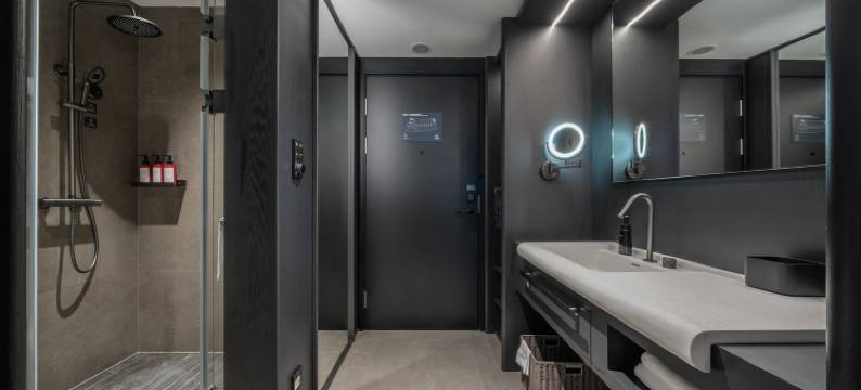 上海漕河泾漕宝路轻居酒店图片