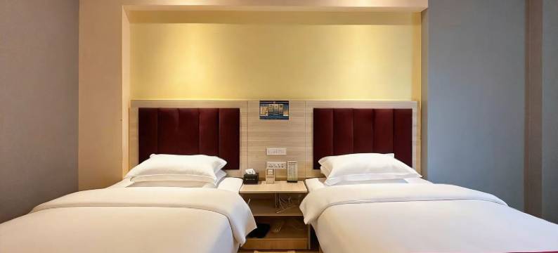 九天大酒店(威宁草海会展中心店)图片