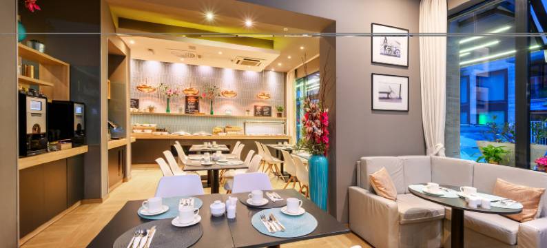 布达佩斯中心鲁姆巴赫酒店(Roombach Hotel Budapest Center)图片