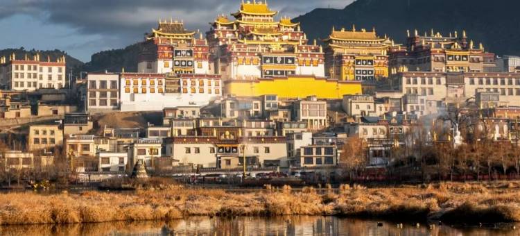香格里拉.Shangri.La.天降林卡.旅行疗愈民宿(独克宗东门店)图片