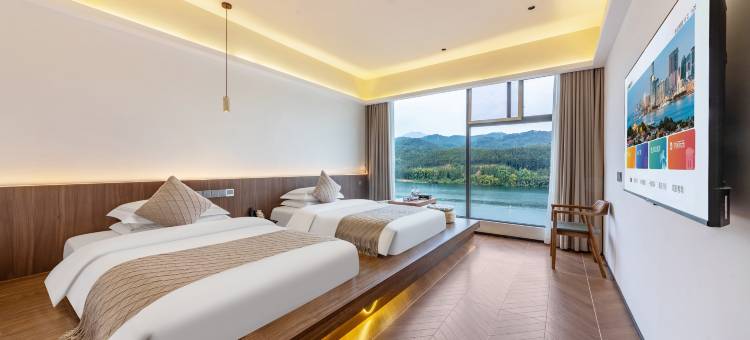 澜舍·溪岸客栈(公交总站店)图片