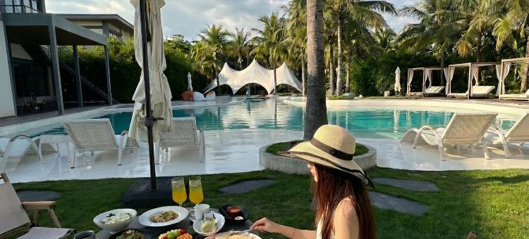 万宁青鸟逸筑 Blue Bird·无边泳池 ins 风设计师海墅(日月湾店)图片