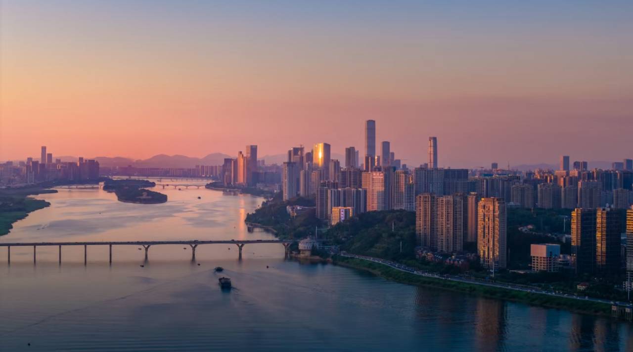 FunGee X 欢致酒店(长沙IFS国金中心南门口地铁站店)图片