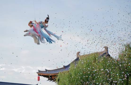 洛阳雲華里非遗艺术民宿(洛邑古城丽景门店)图片