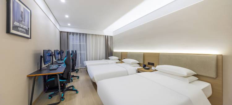 雷神电竞酒店(银川悠阅城店)图片