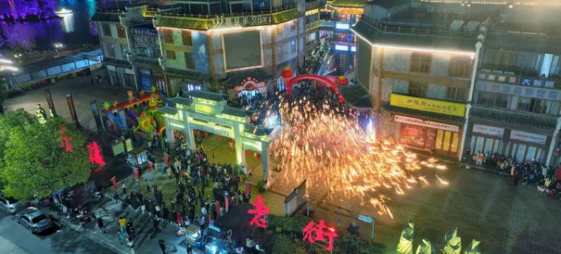 凯美龙酒店(吉安天虹大型购物广场文山步行街店)图片