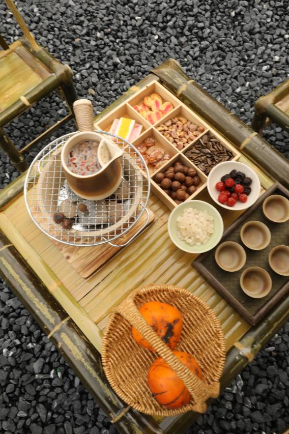 依山竹子·Boilingteaaroundthefirel·度假美墅(月亮湾风景区店)图片