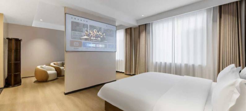 云栖智影酒店(赛罕塔拉城中草原店)图片