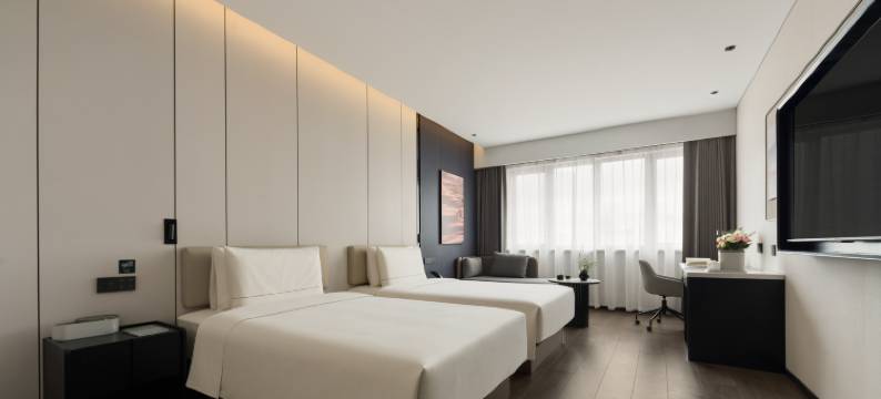 上海外滩置地广场亚朵酒店图片