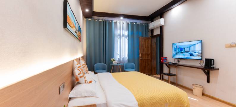 一路繁花民宿(张家界天门山索道店)图片