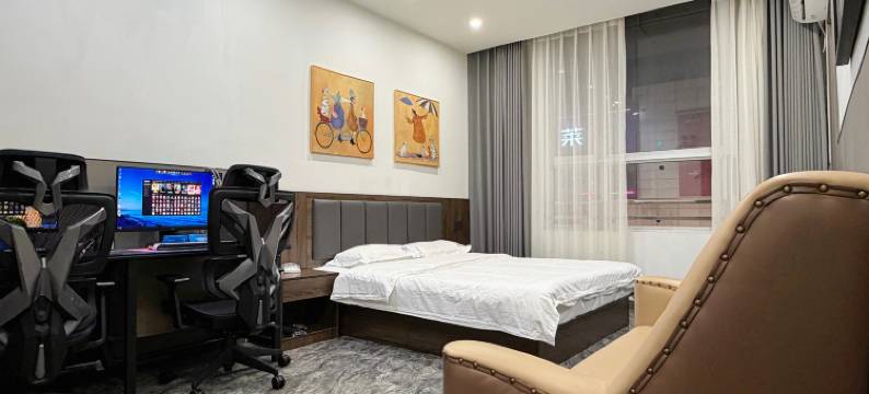 漫时空电竞休闲酒店(兴化万达广场店)图片