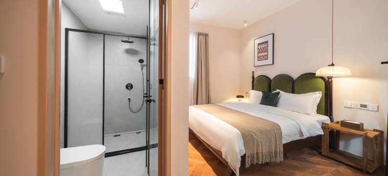 巴塞浮光(开封清明上河园鼓楼广场店)图片