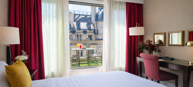 巴黎香榭丽舍大街华威酒店(Warwick Paris Champs-Elysées)图片