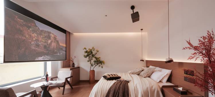 YX Design Stay｜云秀逸景设计师供氧民宿(香格里拉独克宗古城店)图片