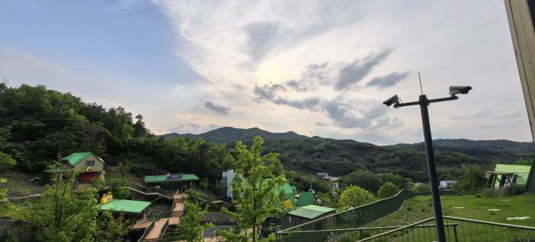 结庐山水间民宿图片