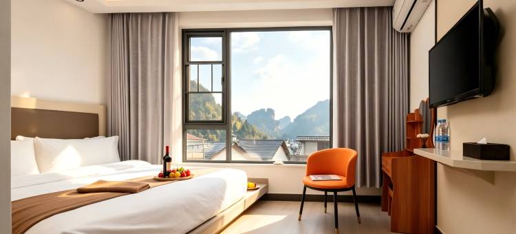 澜舟·LANHOTEL 轻享度假酒店(张家界国家森林公园武陵源店)图片