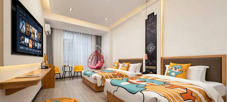 澜舟·LANHOTEL 轻享度假酒店(张家界国家森林公园武陵源店)图片