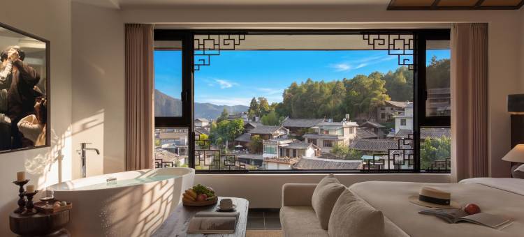 央舍观山云府Wilds·Onsen花园观景客栈(丽江古城大水车店)图片