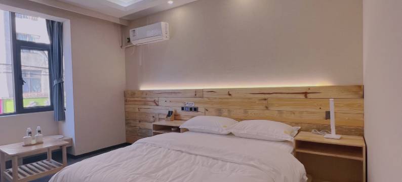 诺邓大栗树茶苑宾馆(腾龙广场店)图片