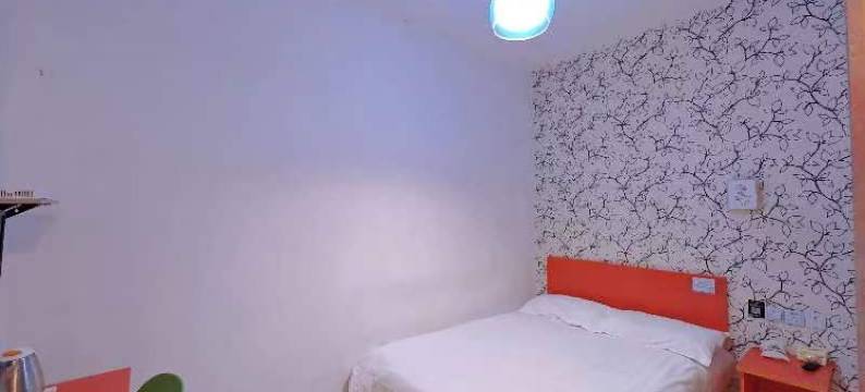 布丁酒店(上海航头镇地铁站店)图片