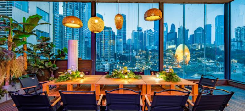 十八尊酒店(重庆解放碑步行街洪崖洞店)图片