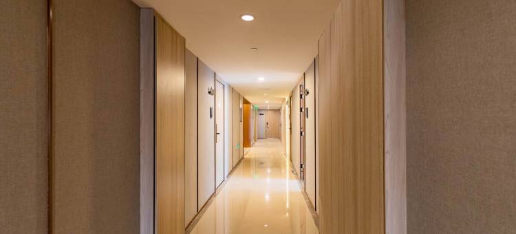 丽驻智慧公寓(政务区省立医院南区店)图片