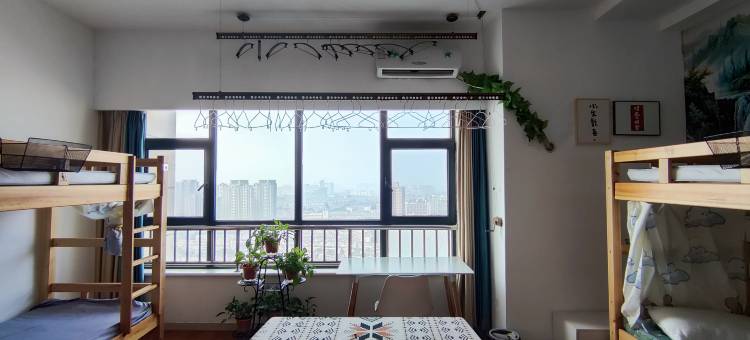 杰出青年旅社(济南站店)图片