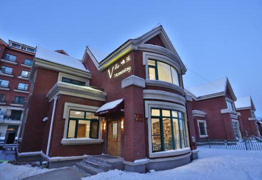 唯乐酒店（长白山北坡集散中心二道白河店）外景图