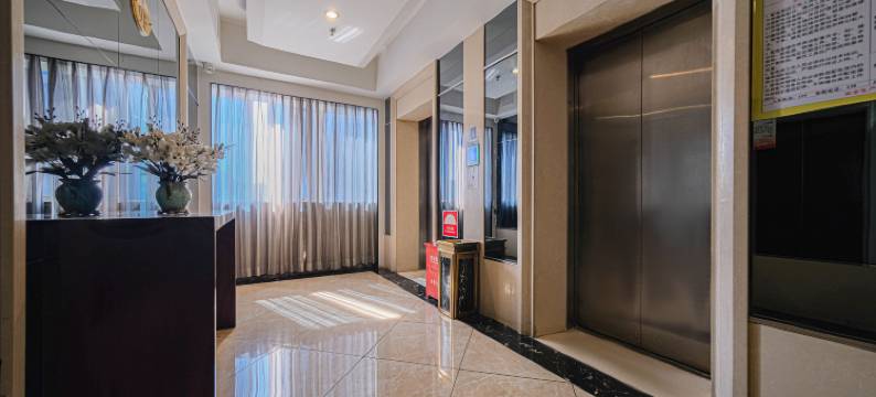 丽景商务酒店(中骏世界城店)图片