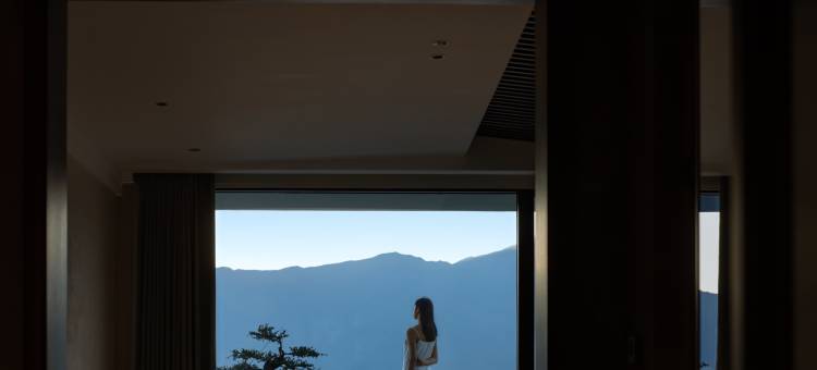 大理十二云彩别墅海景酒店(洱海店)图片