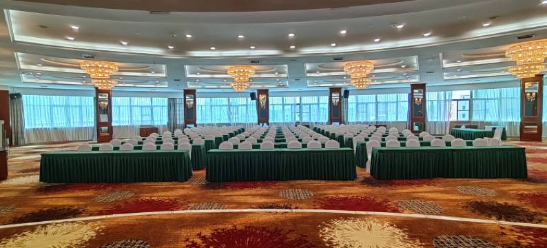 黄梅皇家大酒店(黄梅站店)图片