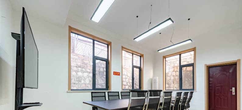 花筑·泰山听涧山居民宿(东御道风景区店)图片