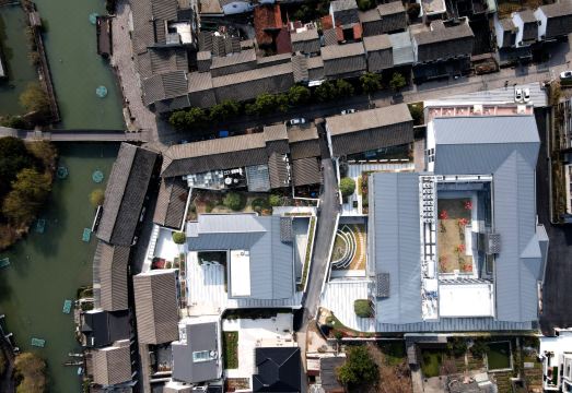 Xiazhu Lake hotelHotel Overview