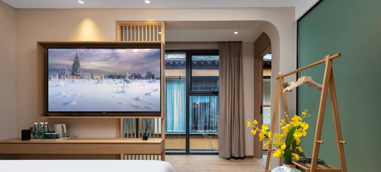 霁园欢沁酒店(洛邑古城丽景门十字街店)图片