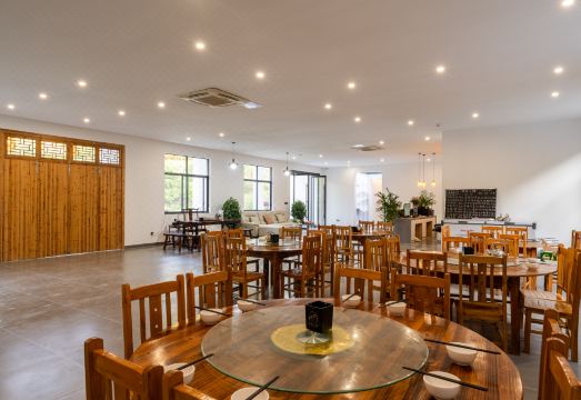 Wuyuan Your courtyard Hotel Overview