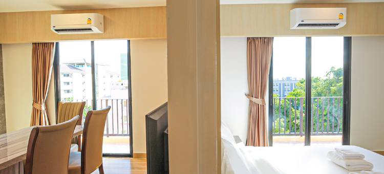 B2邦盛尊享酒店(B2 Bang Saen Premier Hotel)图片