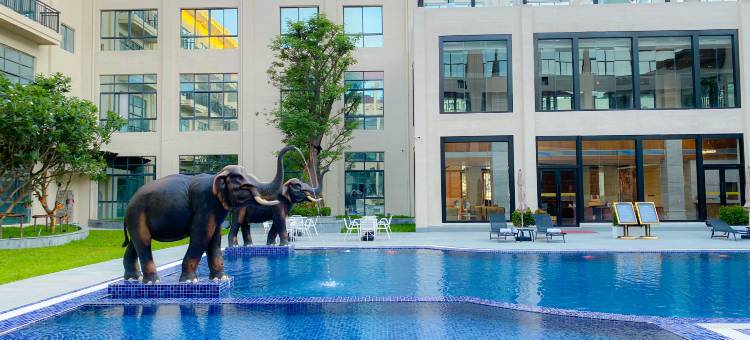 东湖度假酒店(DongHu Resort Hotel)图片