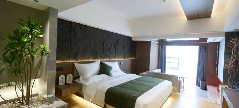 枫露酒店(贵阳甲秀楼青云集市店)图片