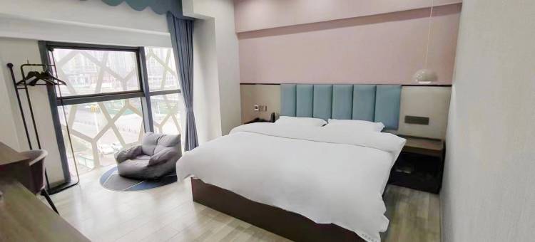 亚菲特酒店(广安火车南站店)图片