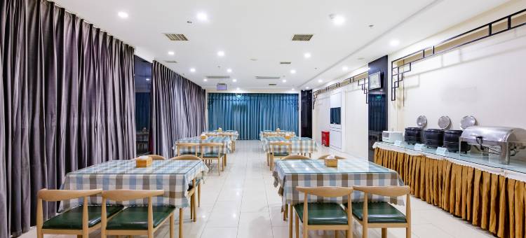 岸希酒店(石家庄中储广场市庄地铁站店)图片